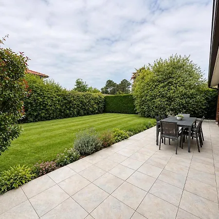 Tossa - Elegant With Garden In Tossa Tosse